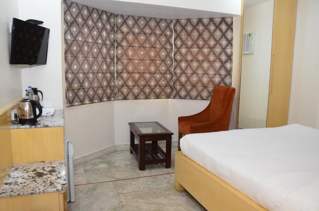 Hotel Crytsal Residency Ranchi Zewnętrze zdjęcie