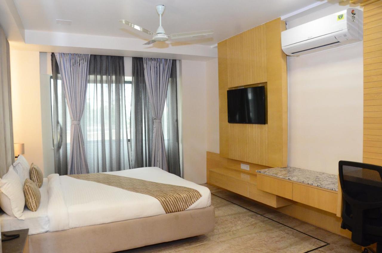 Hotel Crytsal Residency Ranchi Zewnętrze zdjęcie