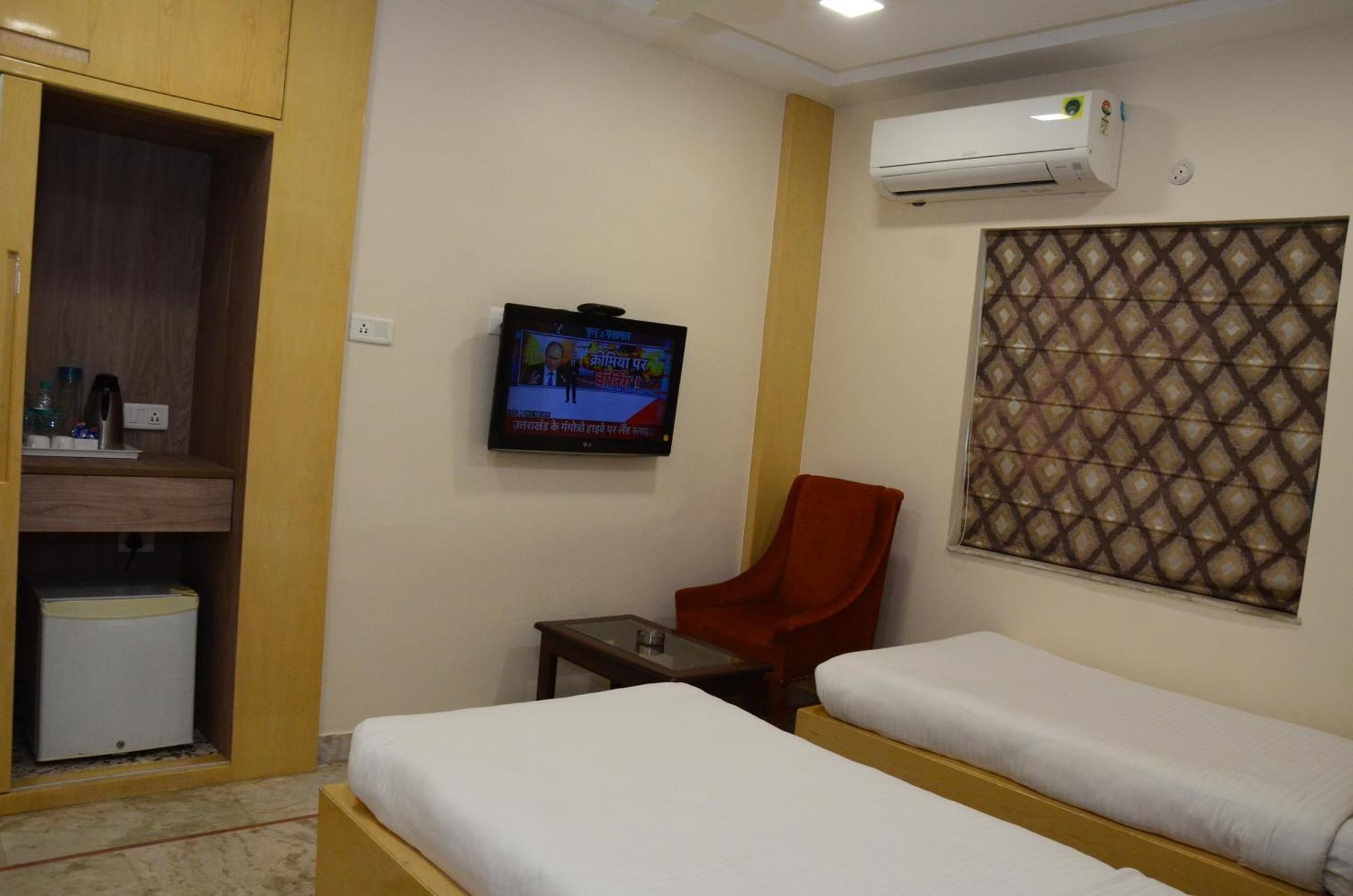 Hotel Crytsal Residency Ranchi Zewnętrze zdjęcie
