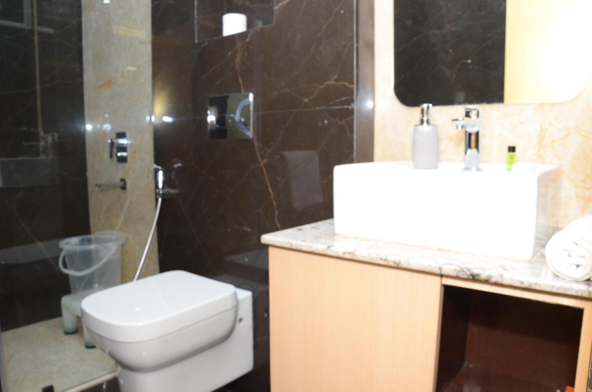 Hotel Crytsal Residency Ranchi Zewnętrze zdjęcie