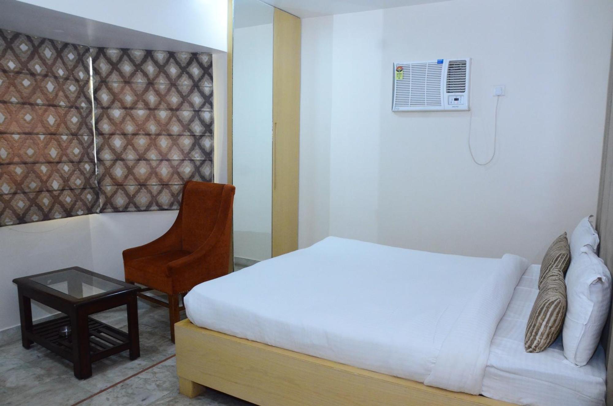 Hotel Crytsal Residency Ranchi Zewnętrze zdjęcie
